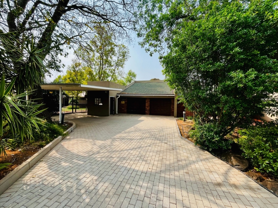 4 Bedroom Property for Sale in Heuwelsig Free State